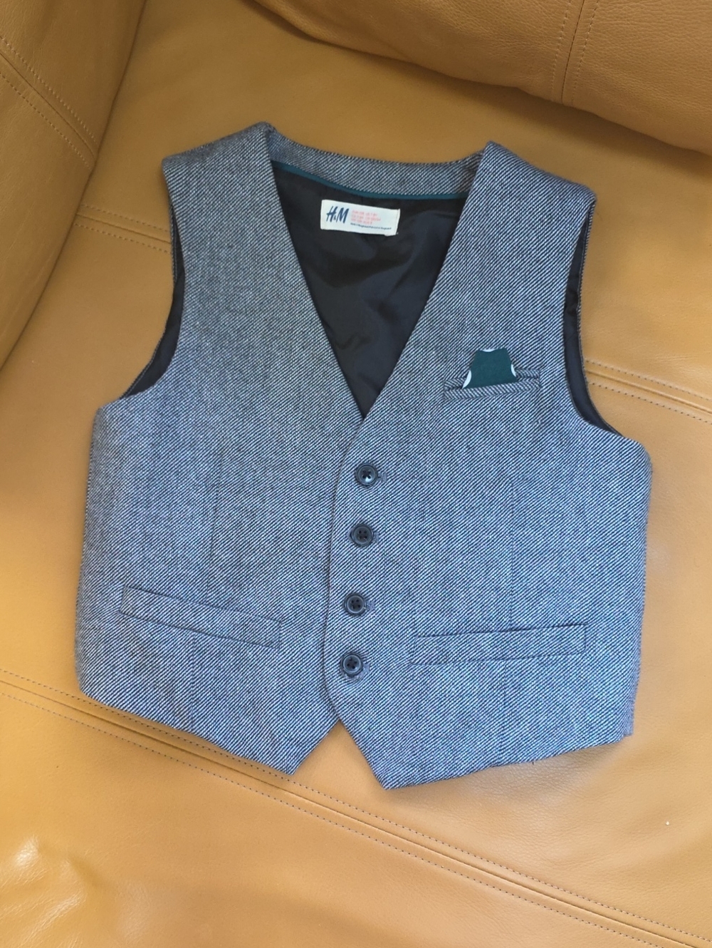 H&M Boys' Grey Herringbone Vest with Green Pocket Square Accent